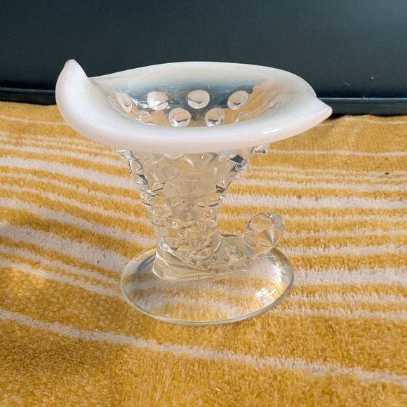 Vintage Fenton hobnob glass decor - Picture 3 of 6